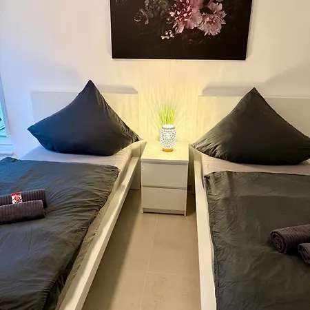 Apartment Mira 7 Frechen